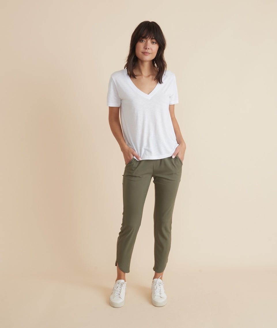 Boyfriend V-Neck in White
