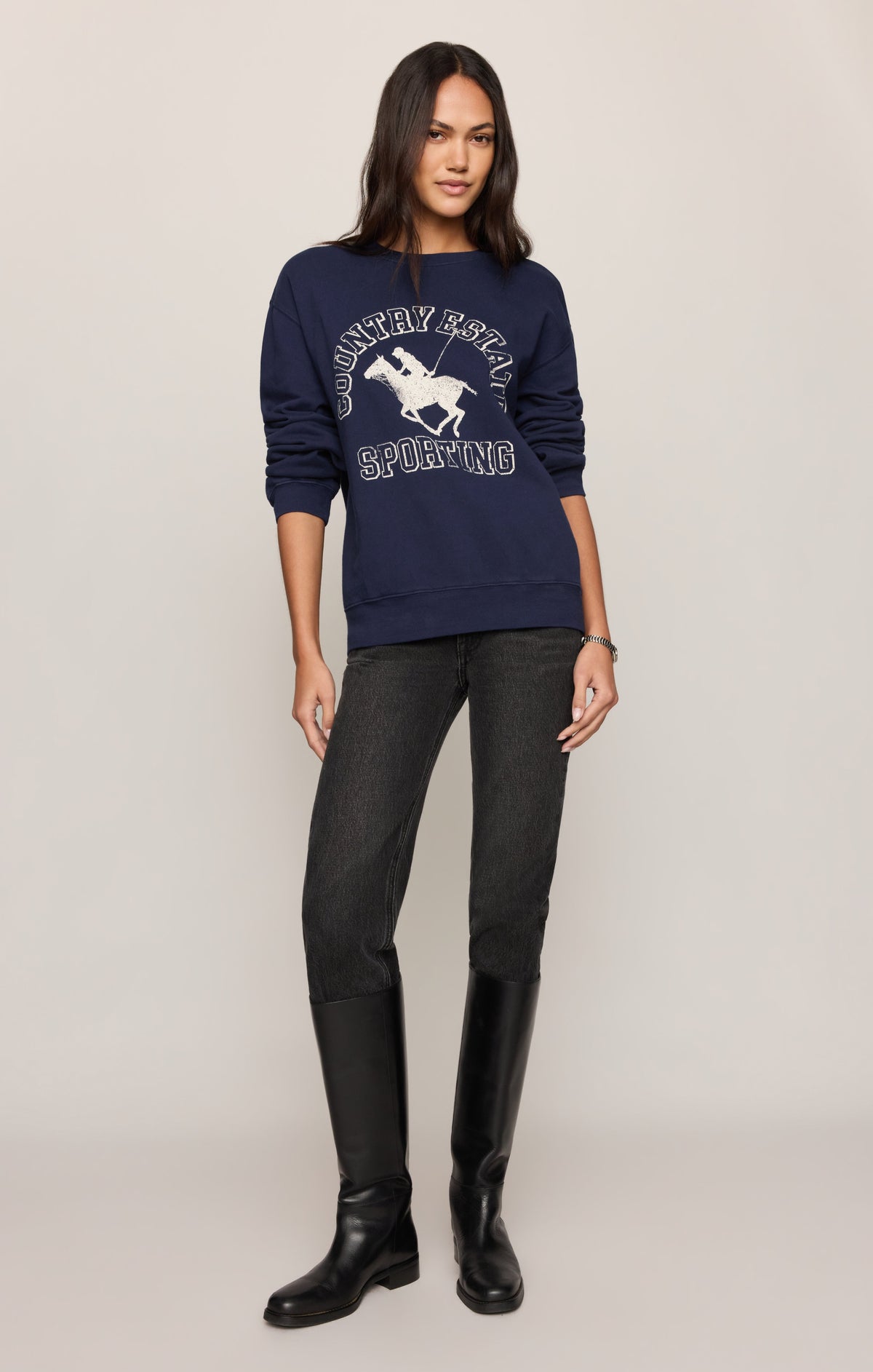 Estate Boyfriend Graphic Sweatshirt