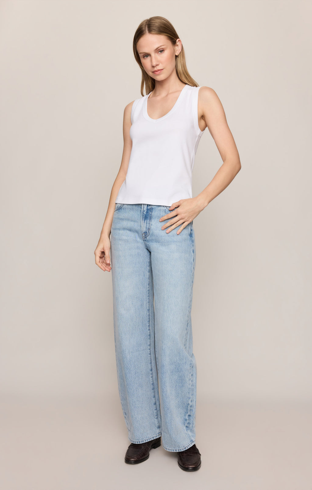 Ellie Rib V-Neck Tank