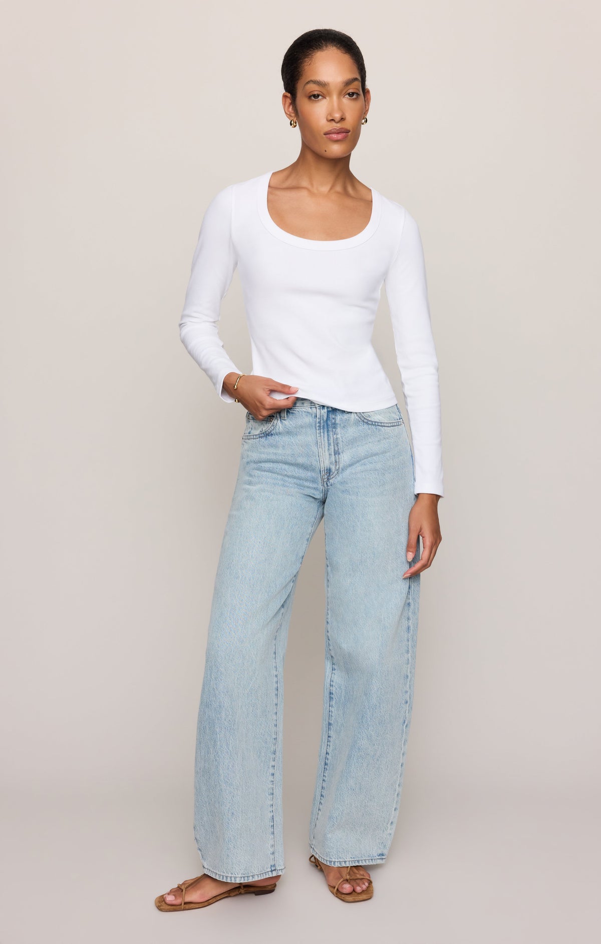 Greyson Scoop Long Sleeve Tee